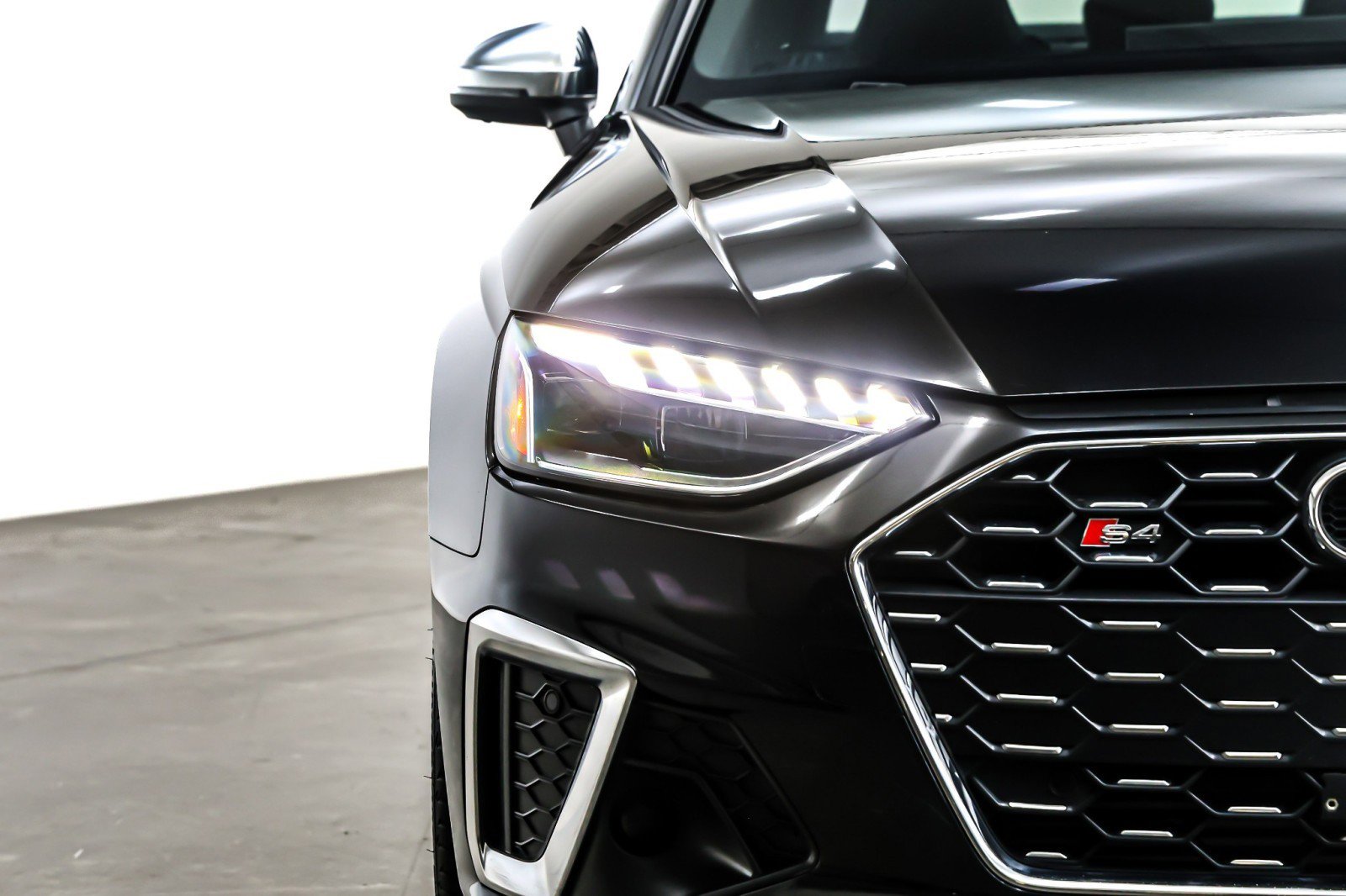 Used 2023 Audi S4 Premium Plus w/ Premium Plus Package image 14