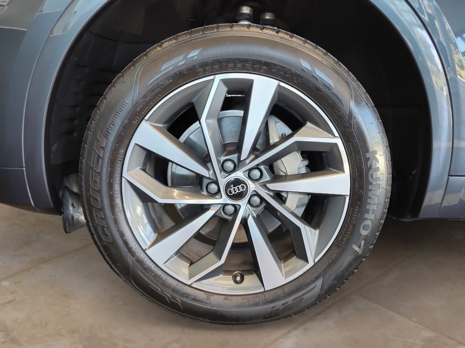 Used 2021 Audi Q5 2.0T Premium Plus w/ Premium Plus Package AWD/4WD image 29