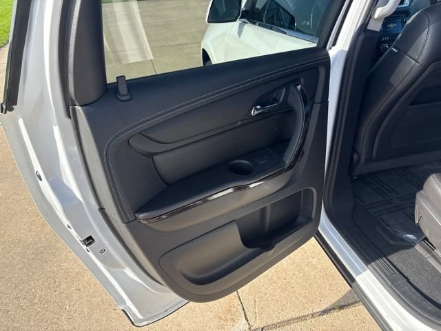 Used 2017 Chevrolet Traverse Premier AWD/4WD image 14