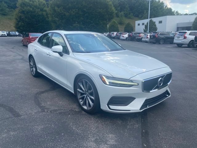 Used 2019 Volvo S60 T6 Momentum AWD/4WD image 3