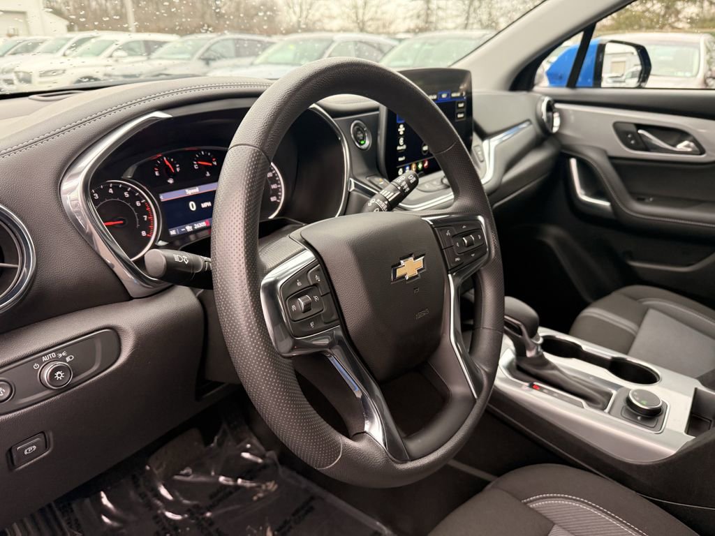 Used 2024 Chevrolet Blazer LT w/ Convenience Package image 21