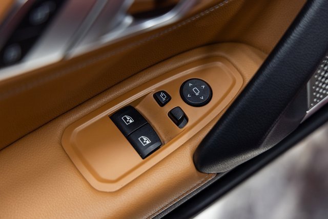 Certified 2022 BMW Z4 M40i w/ Premium Package image 12