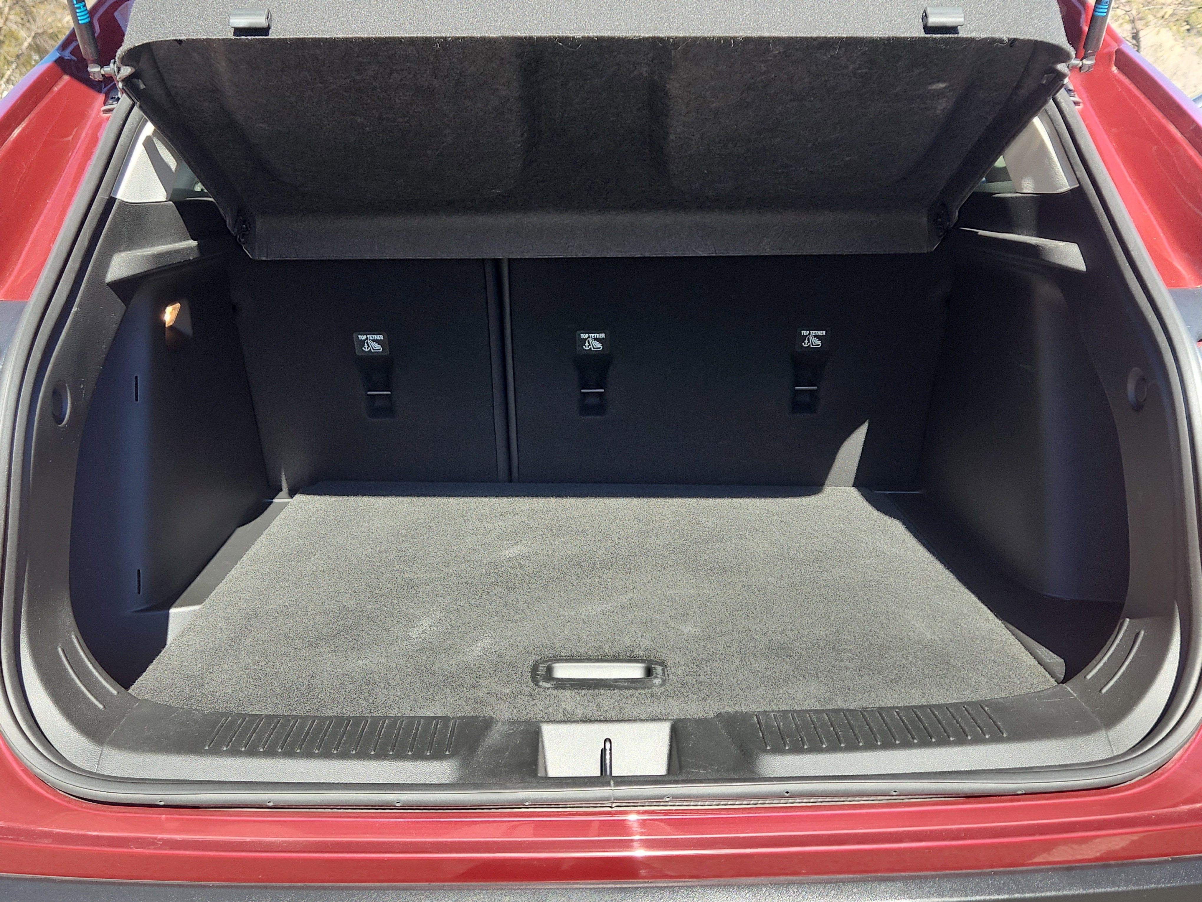 Used 2024 Chevrolet Trax LT w/ Sunroof Package image 12