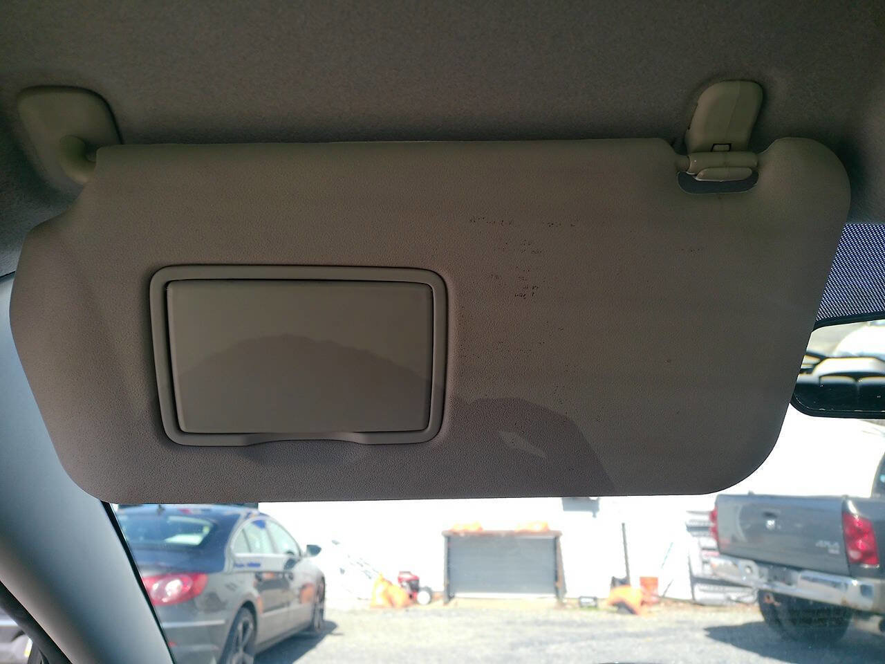 Used 2012 MAZDA MAZDA5 Sport FWD image 12