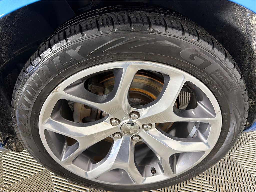 Used 2015 Dodge Challenger SXT Plus image 14