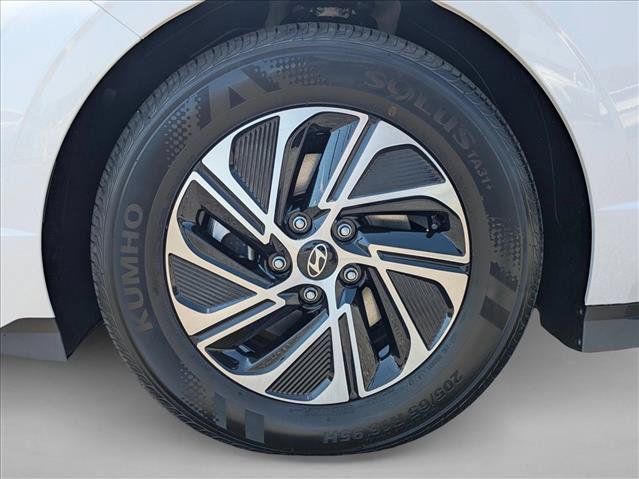 New 2026 Hyundai Sonata Blue FWD image 16