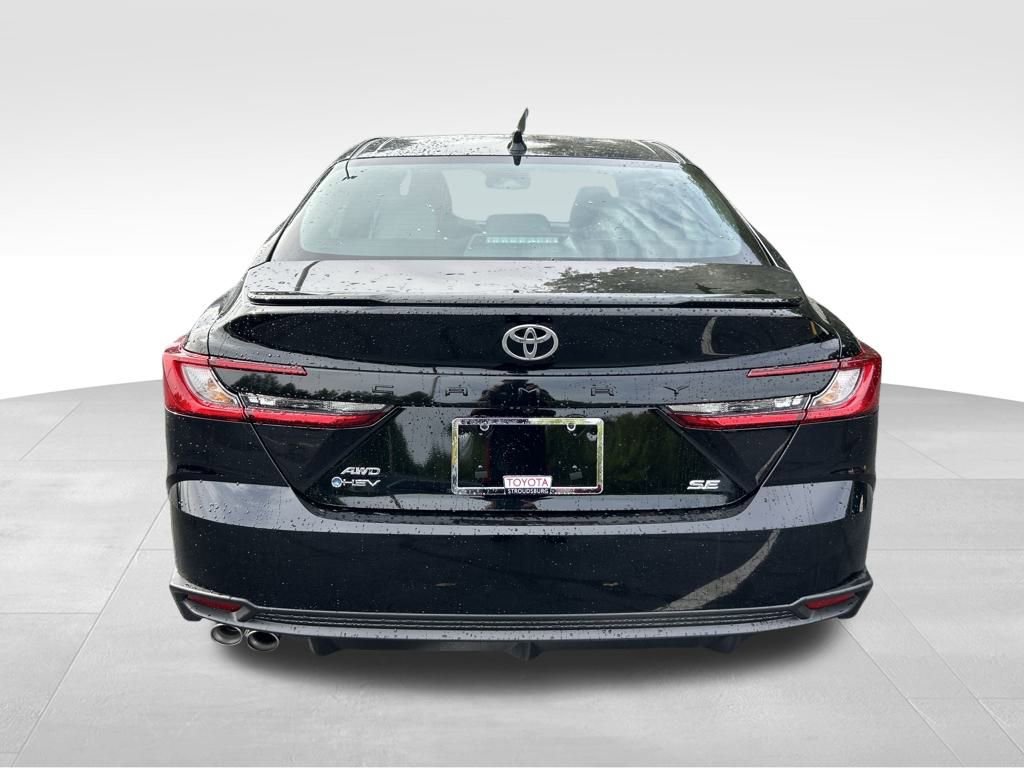 New 2025 Toyota Camry SE image 4