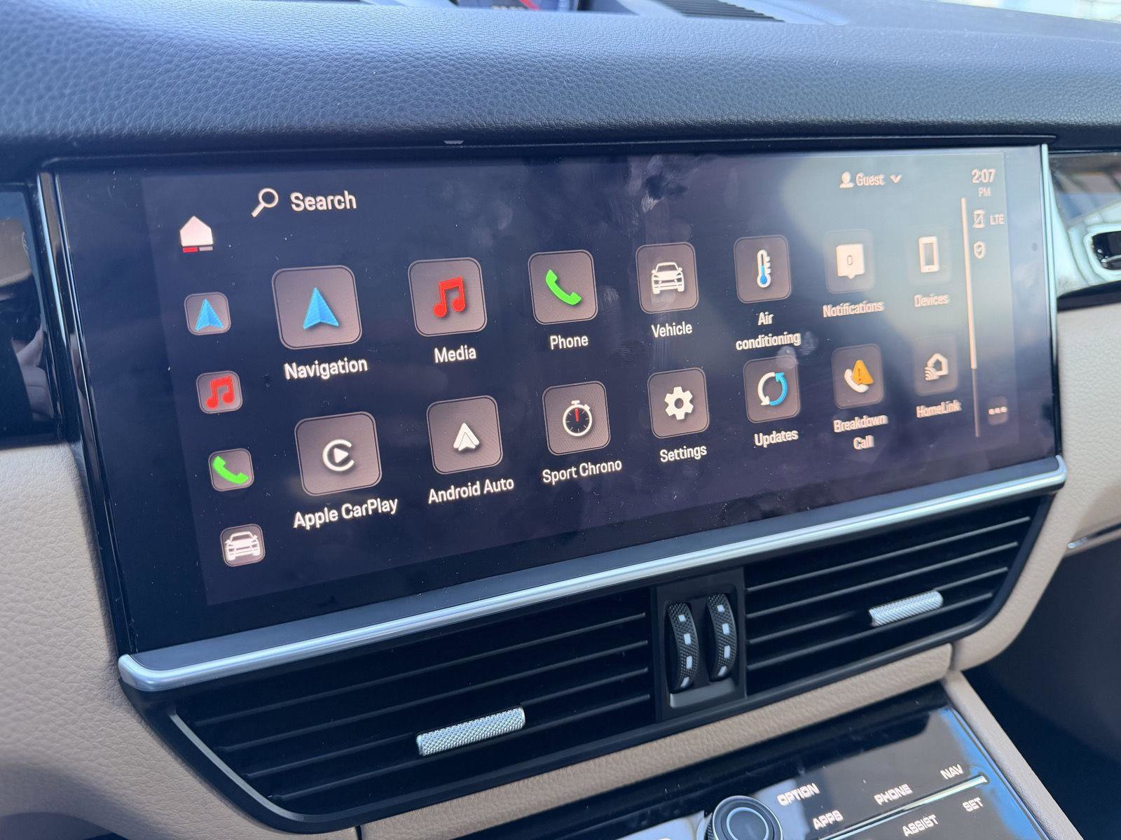 Used 2023 Porsche Cayenne image 20