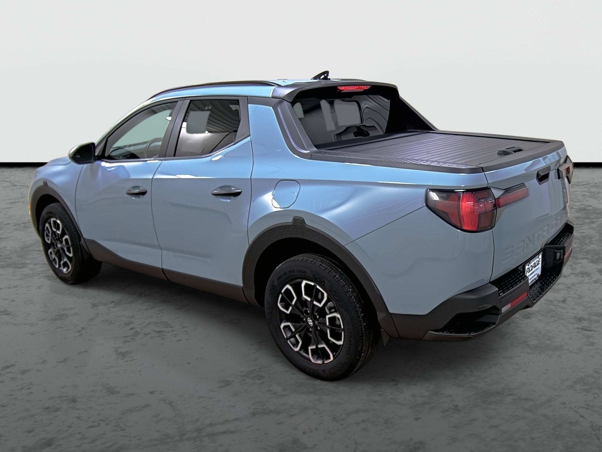 Used 2023 Hyundai Santa Cruz SEL w/ Activity Package image 2