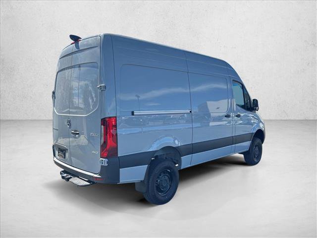 Used 2026 Mercedes-Benz Sprinter 2500 image 2