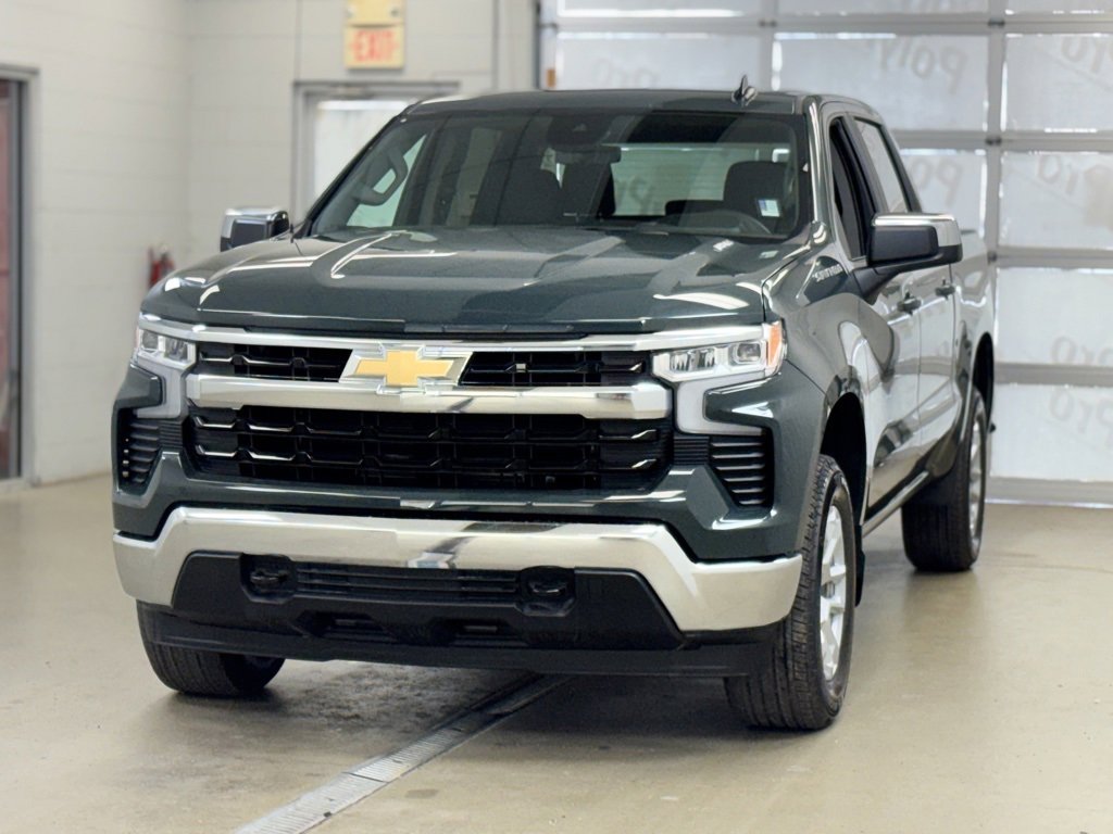 New 2026 Chevrolet Silverado 1500 LT image 3