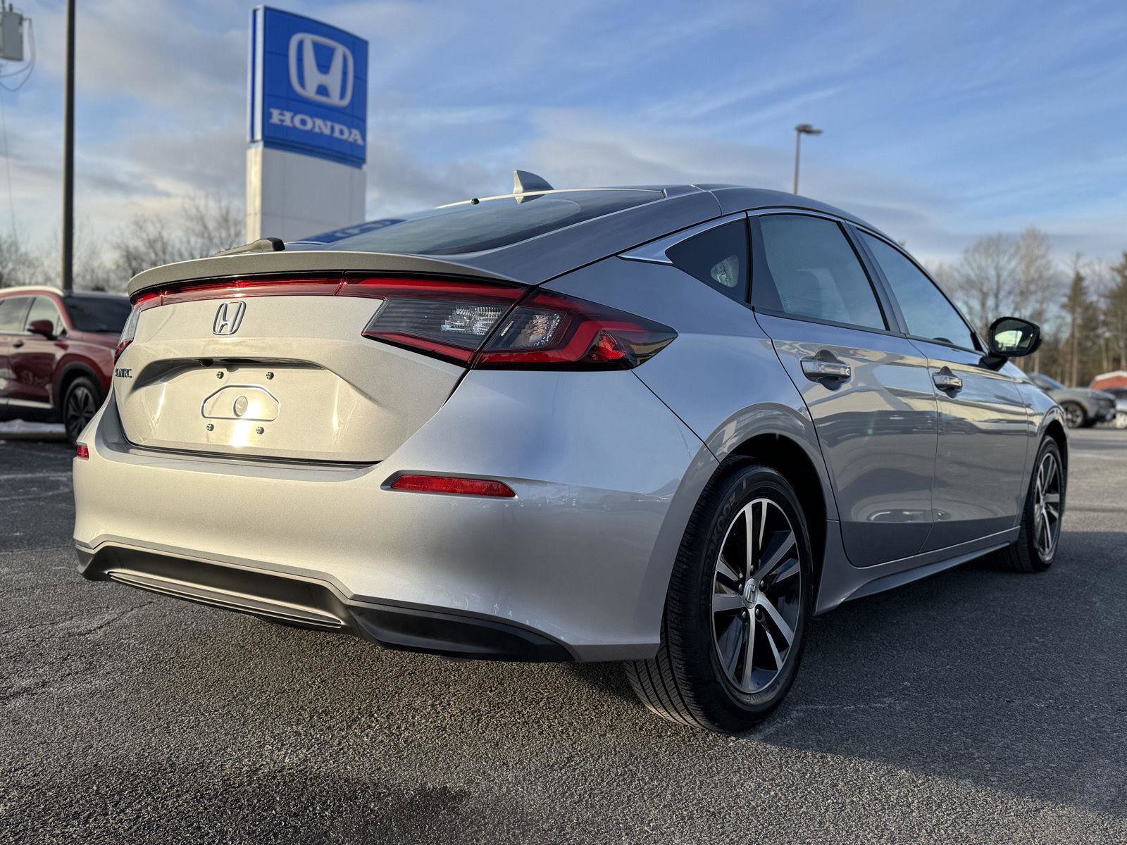 Certified 2023 Honda Civic LX image 5