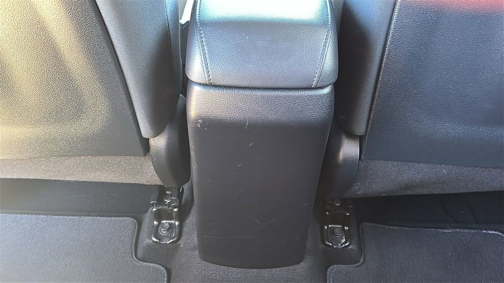 Used 2025 Kia Soul LX w/ LX Technology Package FWD image 29