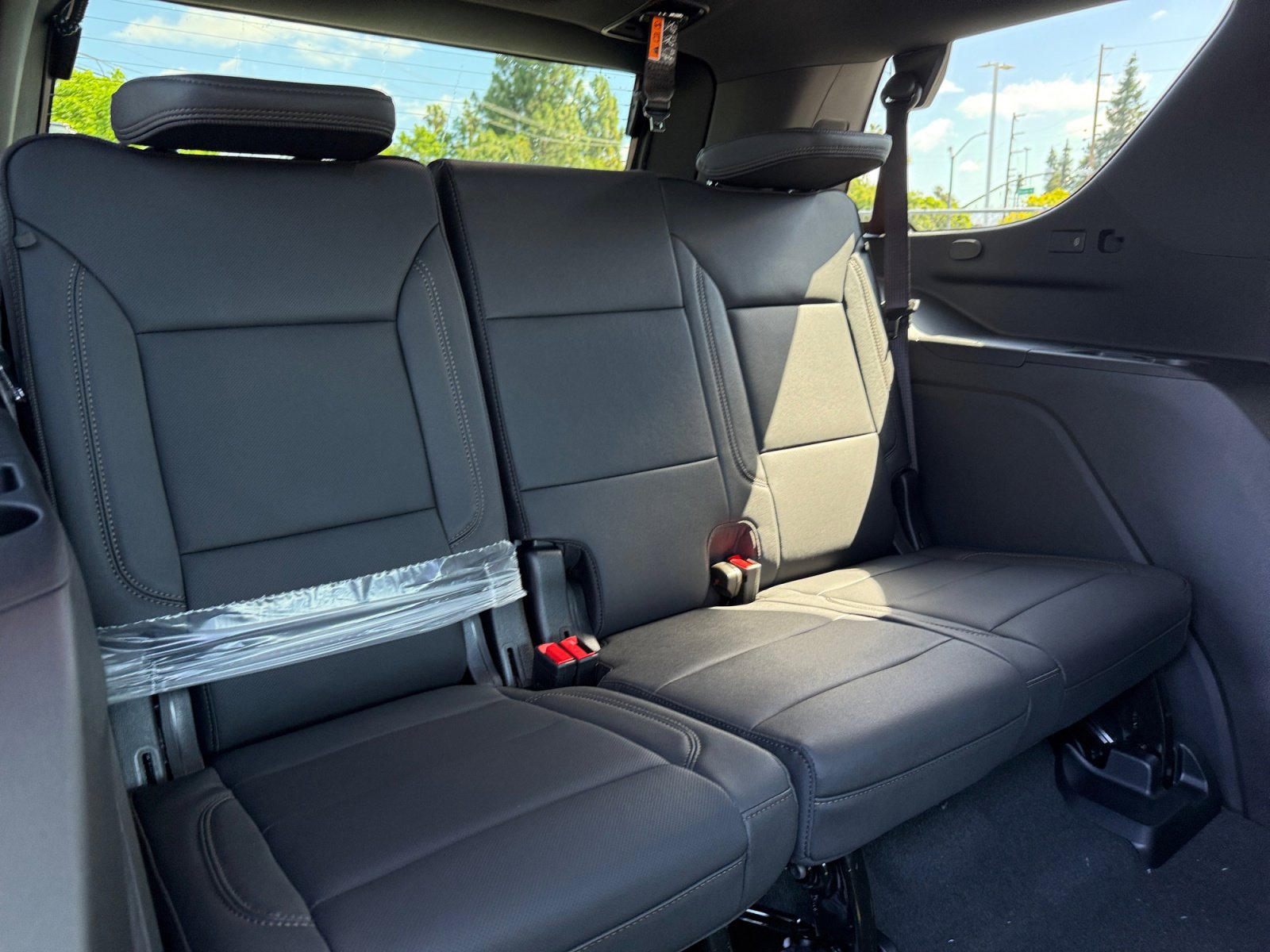 New 2026 Chevrolet Tahoe High Country AWD/4WD image 21
