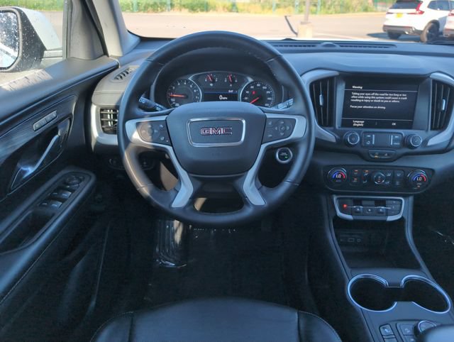 Used 2024 GMC Terrain SLT AWD/4WD image 19