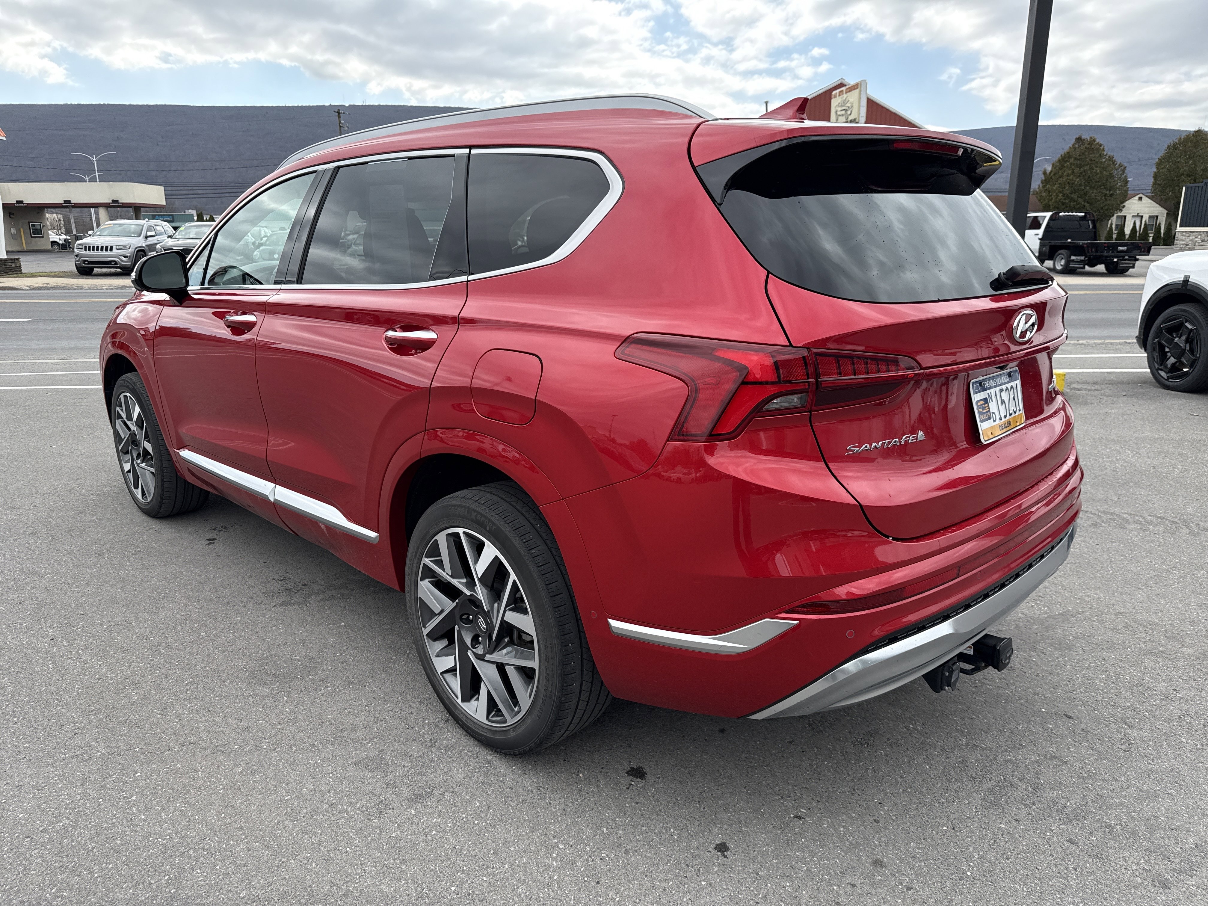 Used 2023 Hyundai Santa Fe Calligraphy image 6