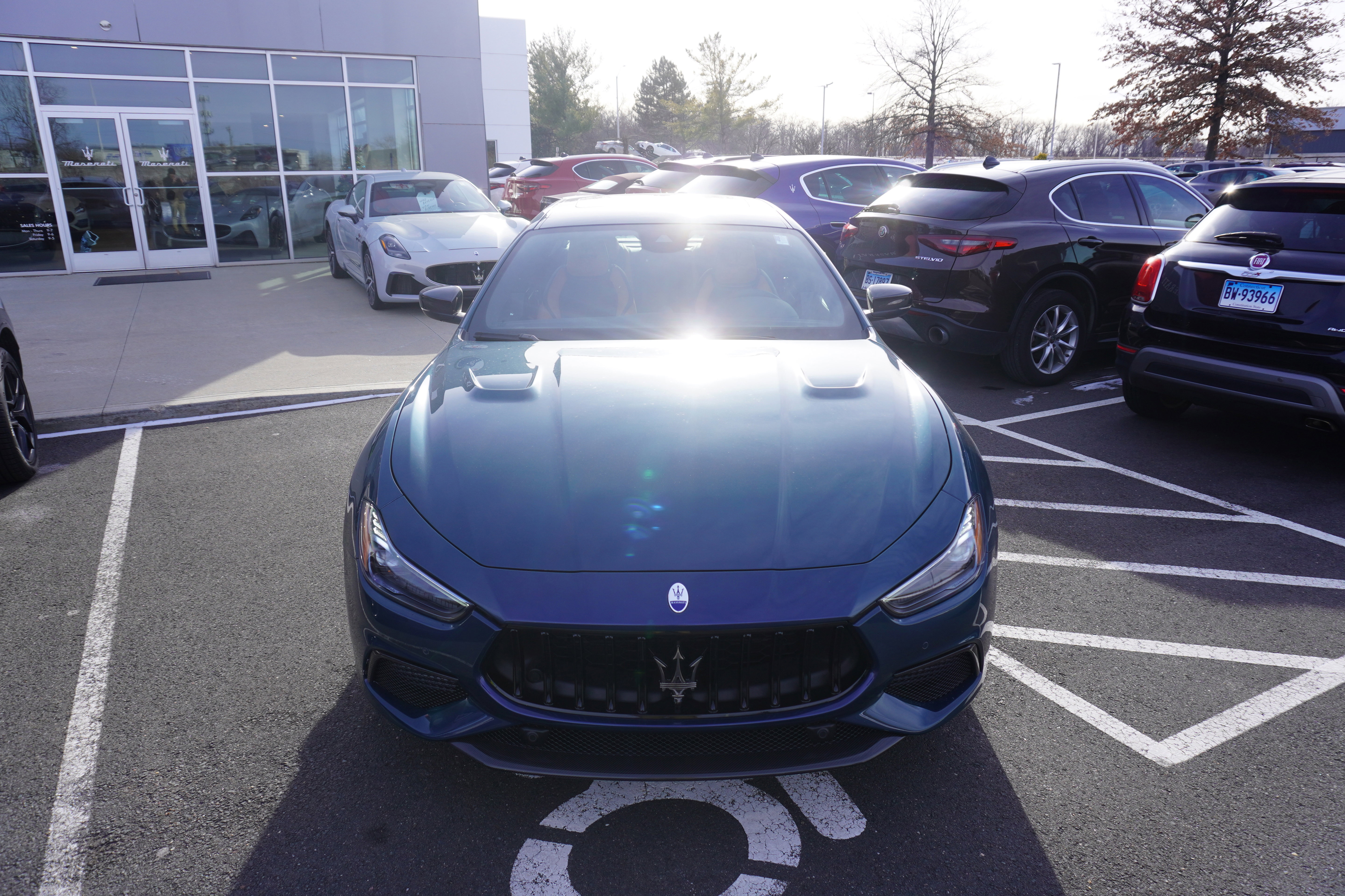 Used 2024 Maserati Ghibli Trofeo image 3