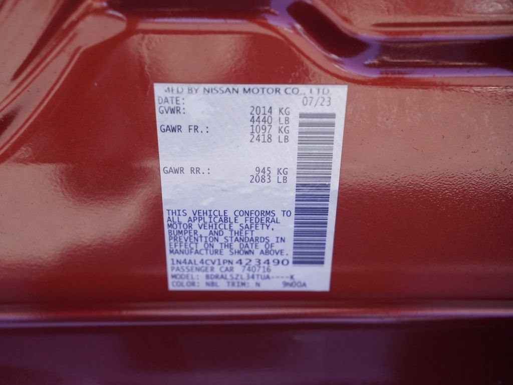 Used 2023 Nissan Altima 2.0 SR FWD image 37