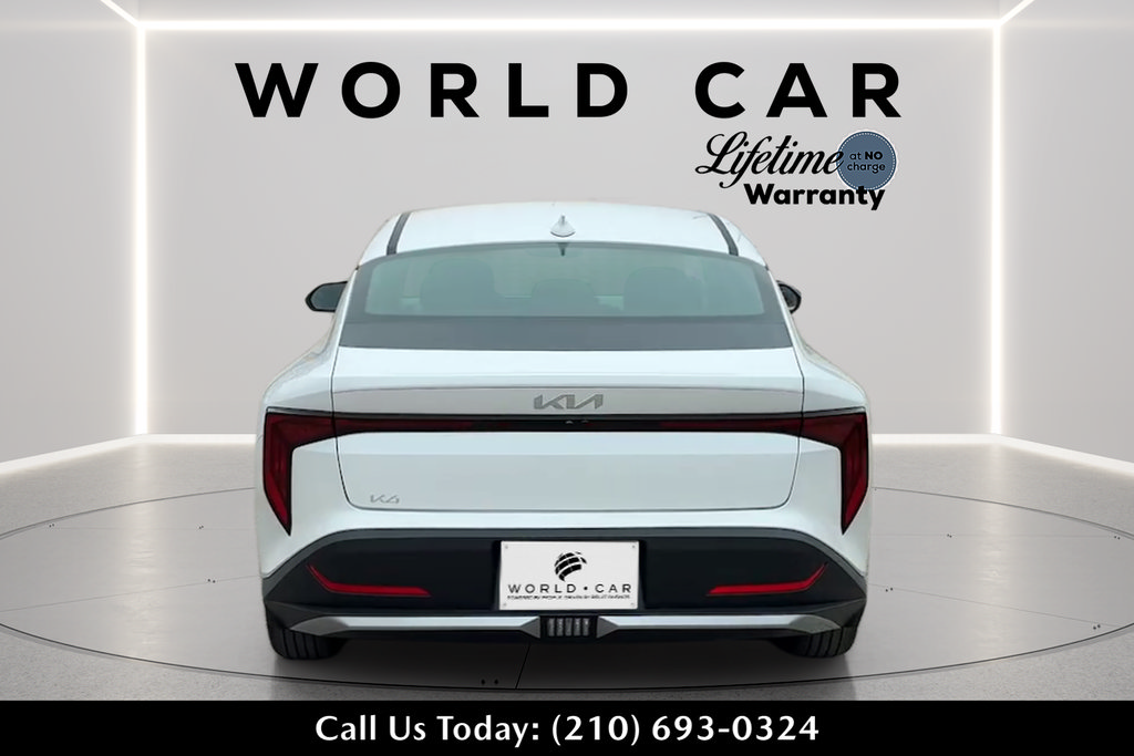 New 2026 Kia K4 FWD image 4