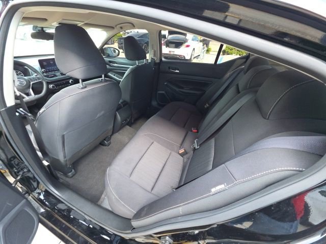 Used 2022 Nissan Altima 2.5 SV image 22