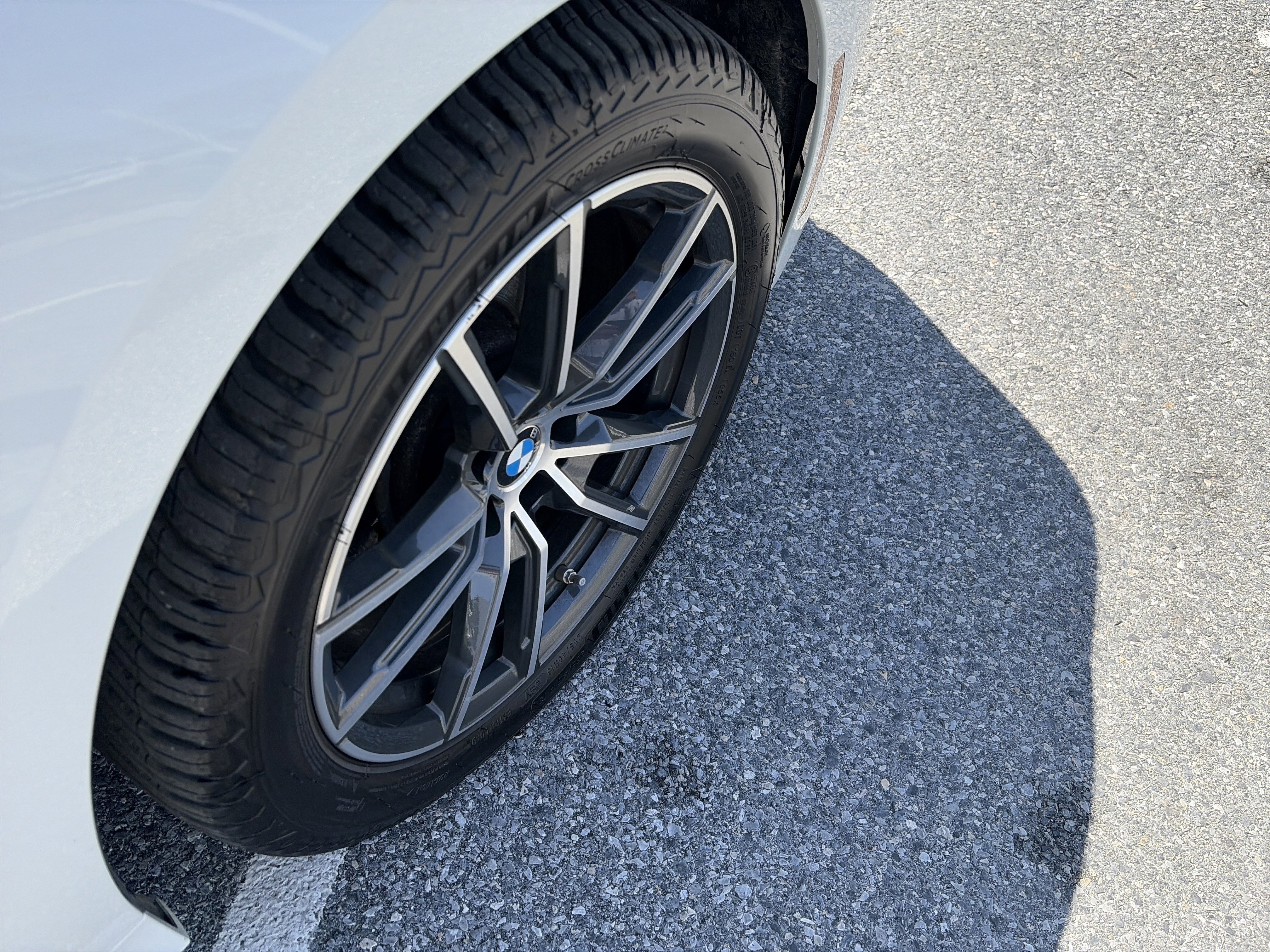 Used 2020 BMW 330i xDrive Sedan w/ Convenience Package image 18