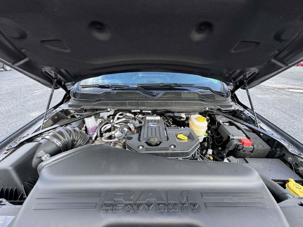 New 2026 RAM 2500 Big Horn AWD/4WD image 11
