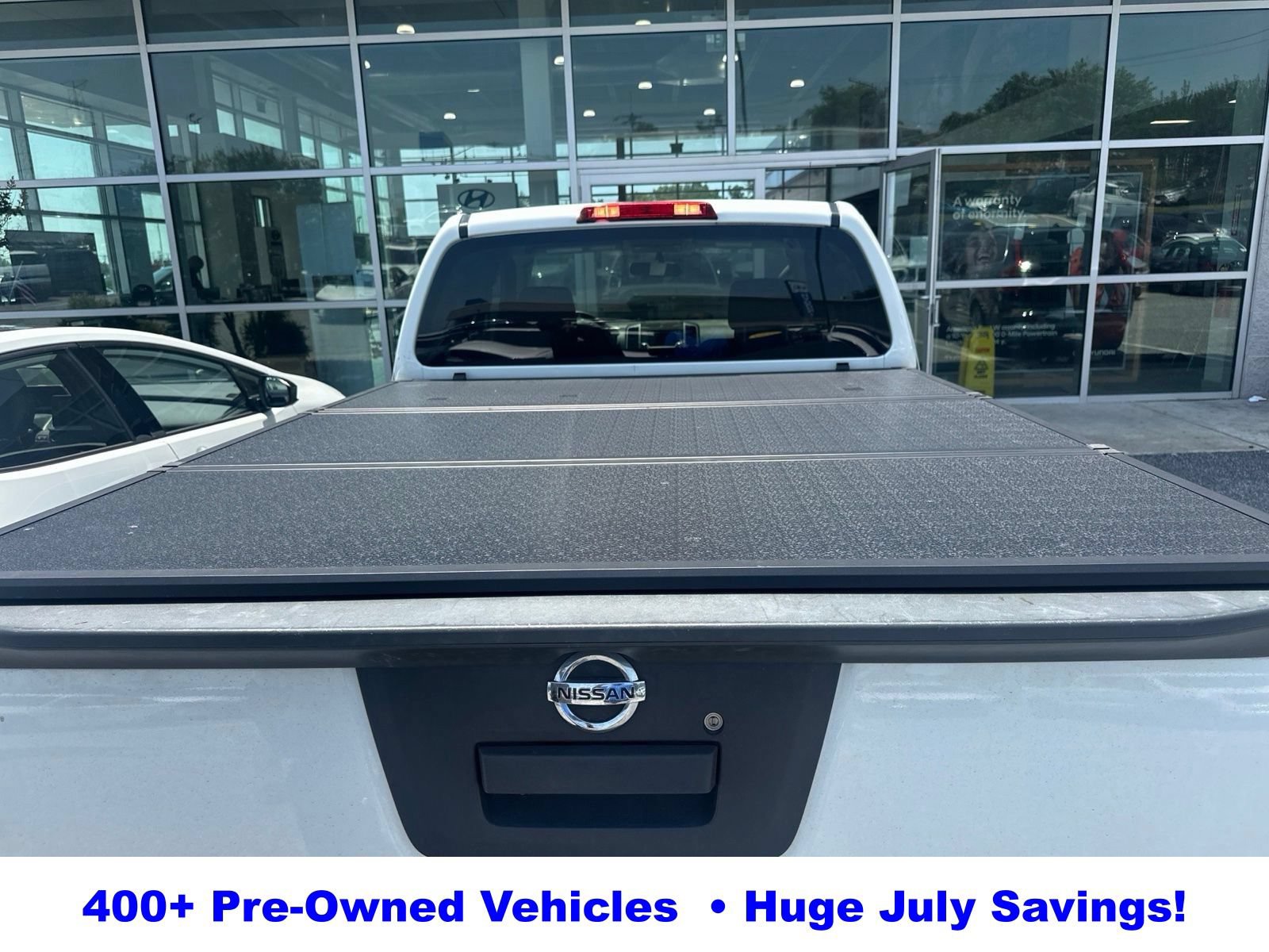 Used 2018 Nissan Frontier S w/ Work Truck Package RWD image 5