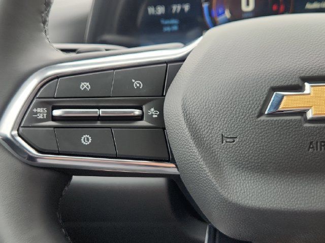 New 2027 Chevrolet Equinox LT w/ Safety and Technology Package FWD image 23