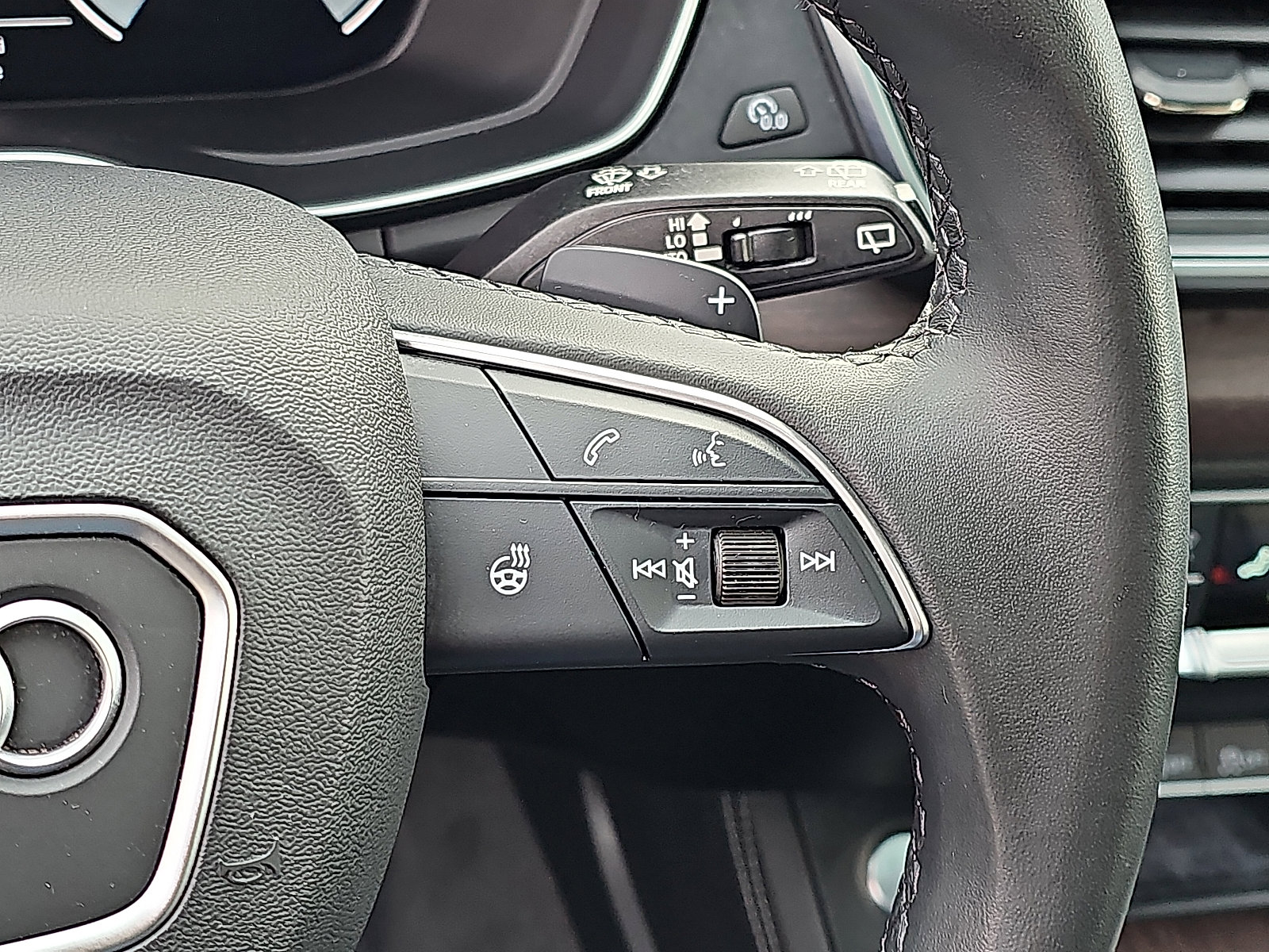 Used 2022 Audi Q5 2.0T Premium Plus w/ Premium Plus Package image 24