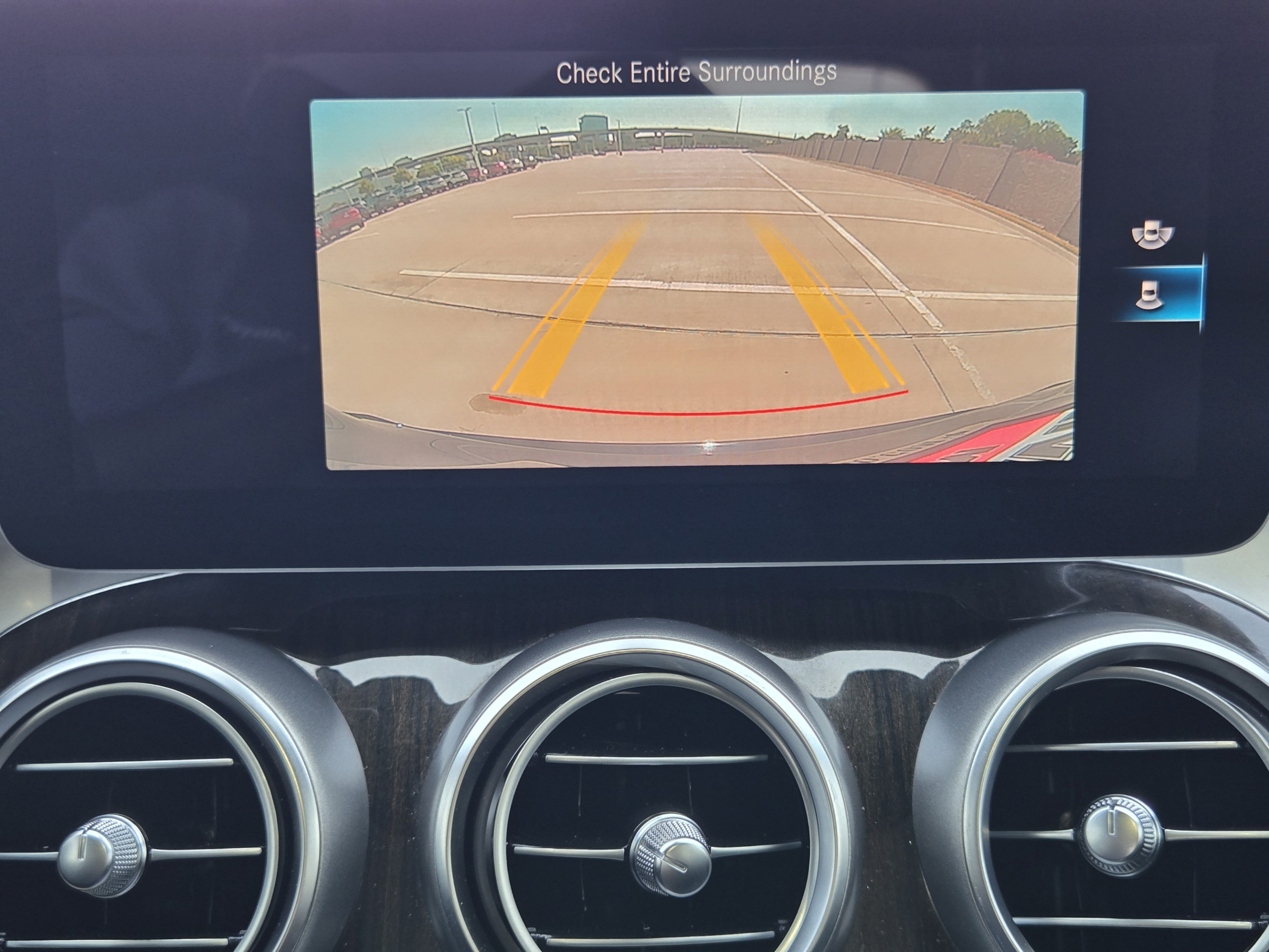 Used 2020 Mercedes-Benz GLC 300 image 14