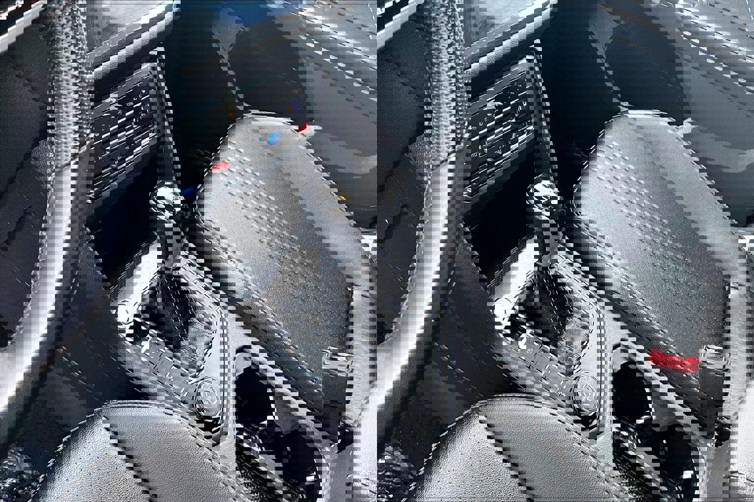 Used 2024 Volkswagen Tiguan SE R-Line image 16