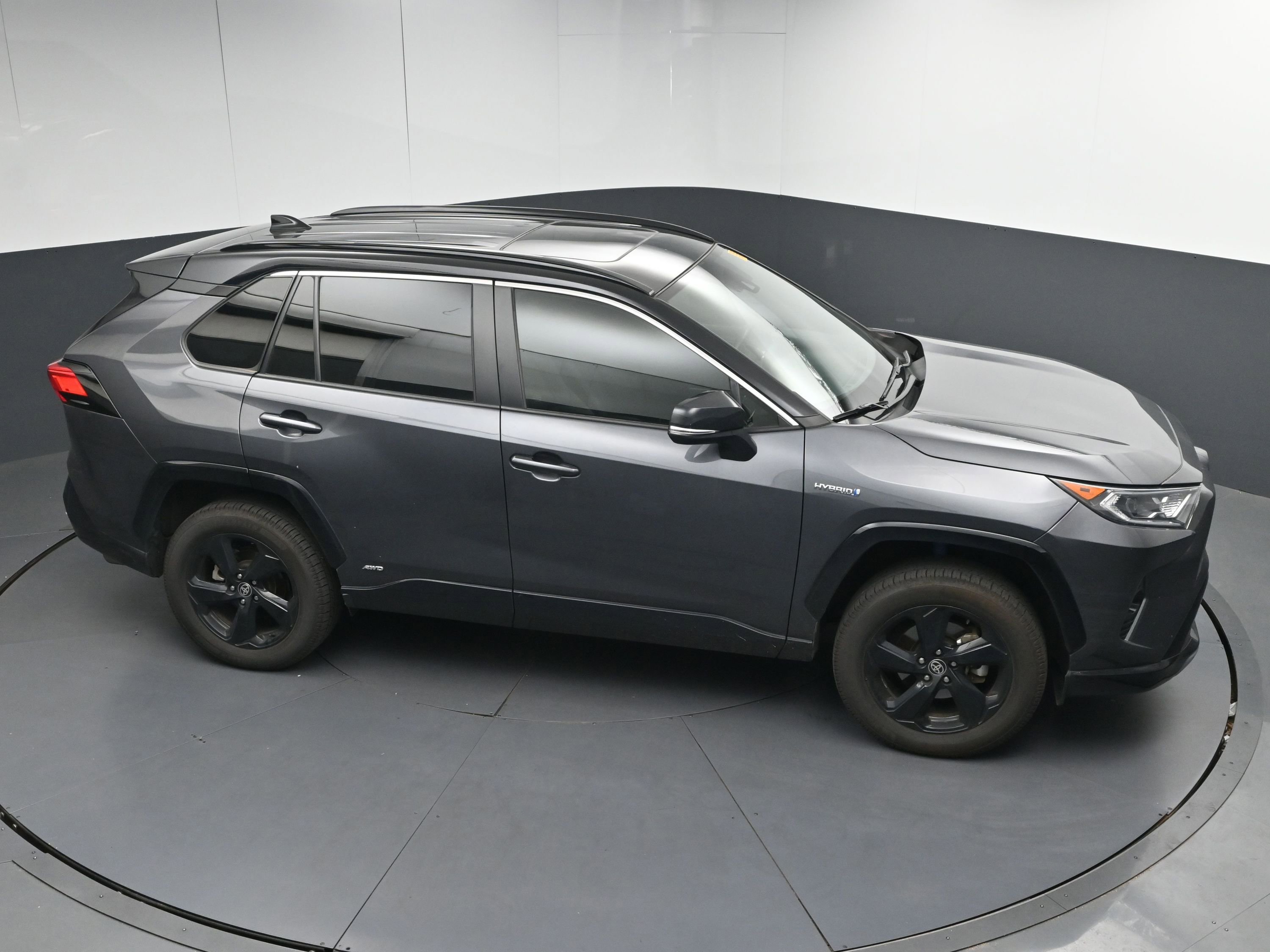 Used 2021 Toyota RAV4 XSE image 34