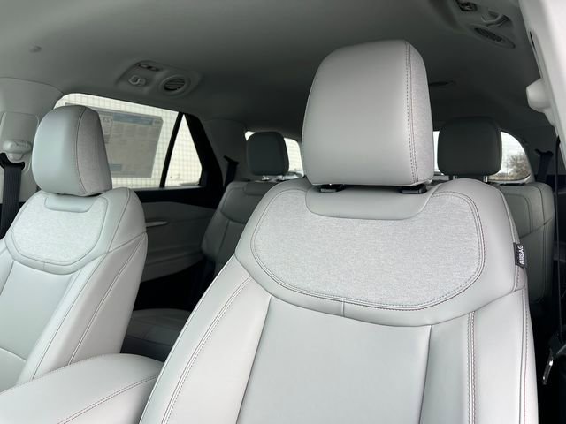 New 2026 Ford Explorer Active w/ Active Comfort Package AWD/4WD image 14