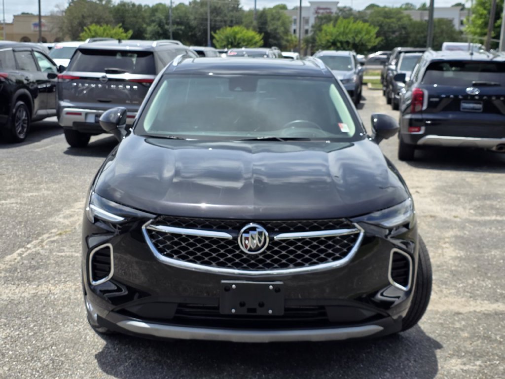 Used 2023 Buick Envision Avenir AWD/4WD image 3