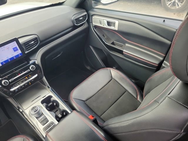 Used 2023 Ford Explorer ST-Line w/ Class IV Trailer Tow Package image 13