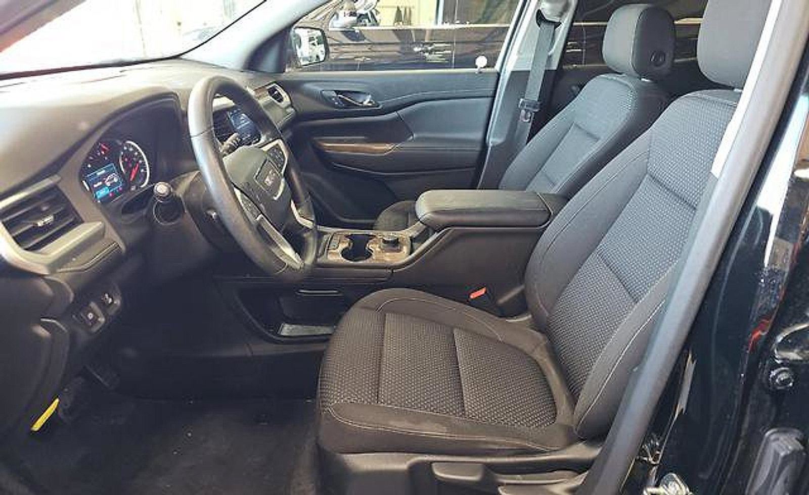 Used 2023 GMC Acadia SLE FWD image 14
