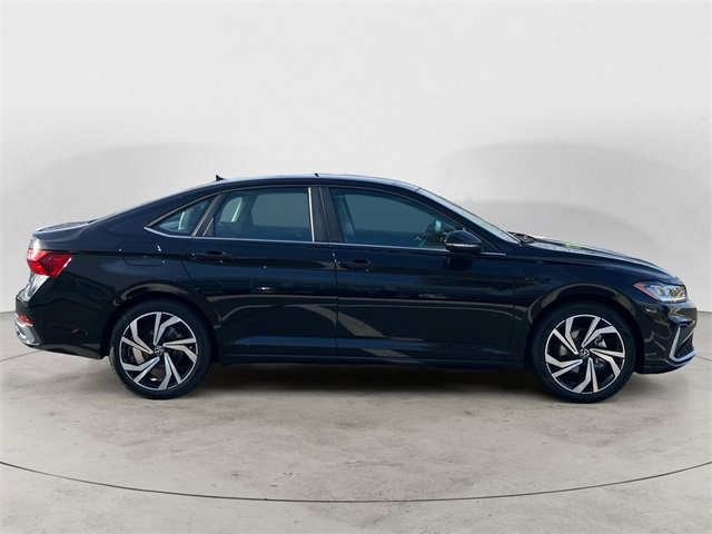 New 2026 Volkswagen Jetta SEL image 7