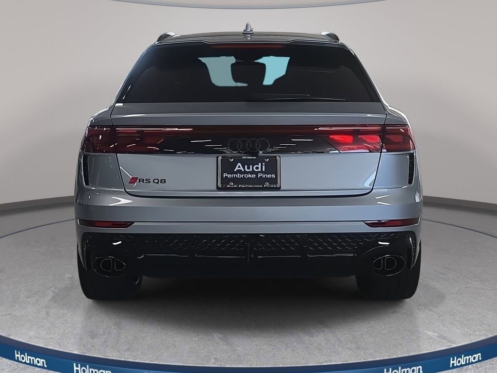New 2026 Audi RS Q8 performance image 5