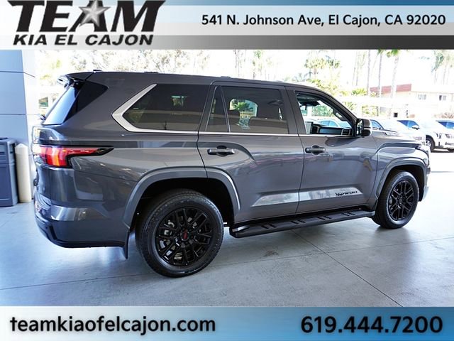 Used 2024 Toyota Sequoia SR5 w/ SR5 Premium Package image 9