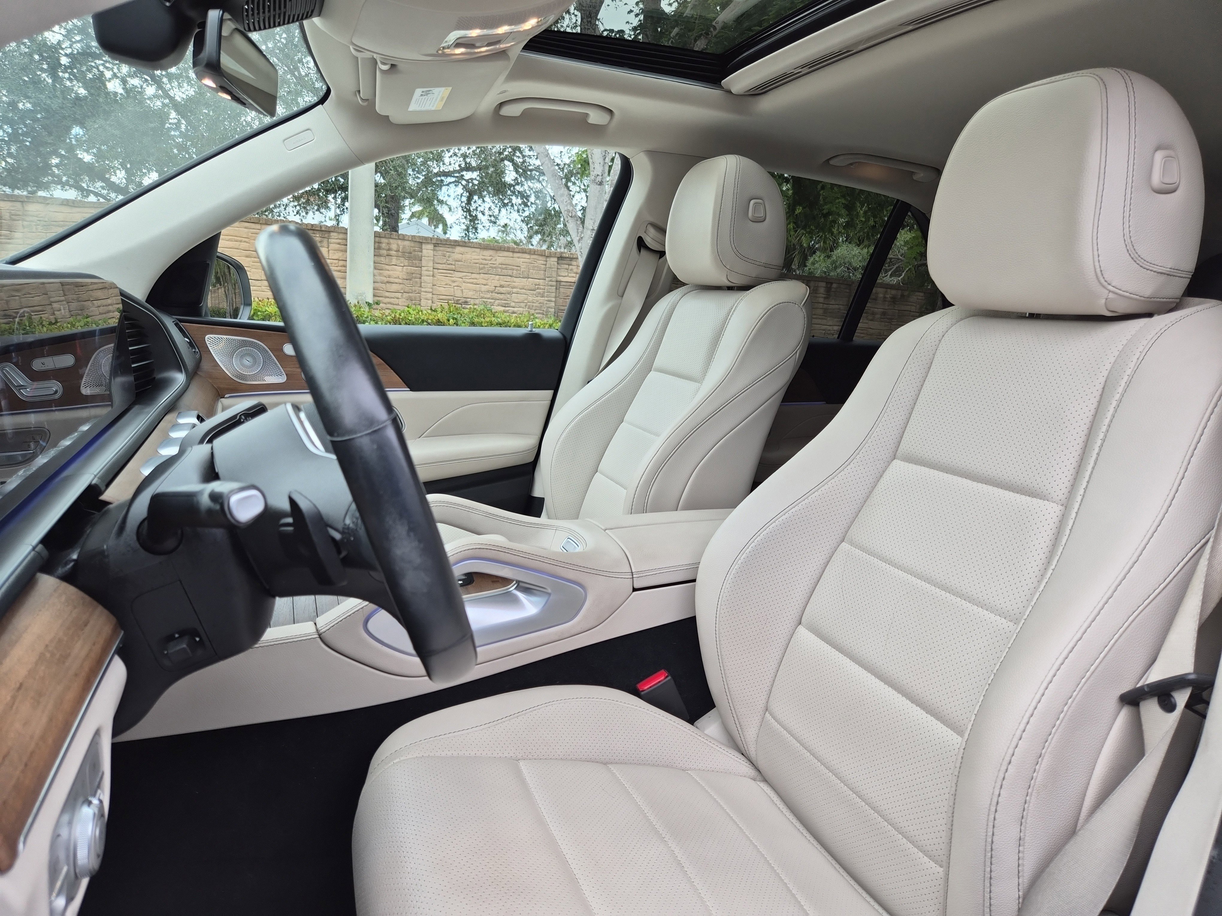 Used 2022 Mercedes-Benz GLE 350 w/ Premium Package image 20