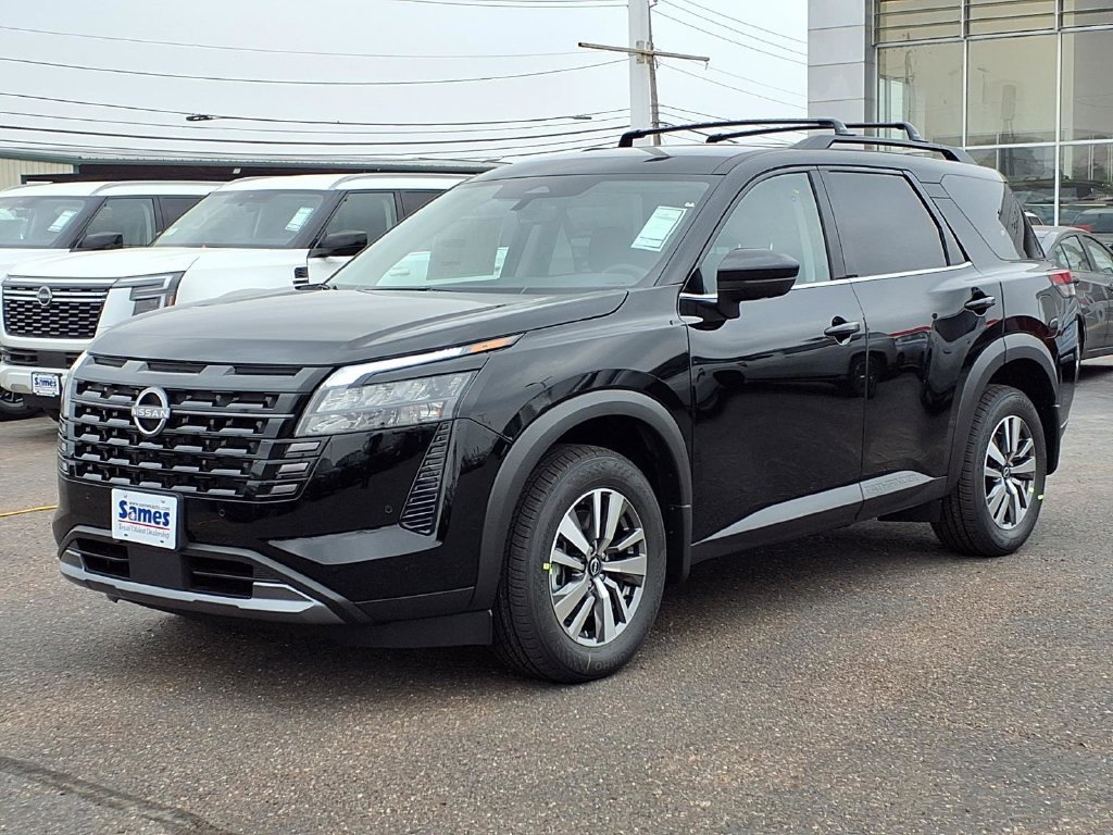 New 2026 Nissan Pathfinder SL AWD/4WD image 3