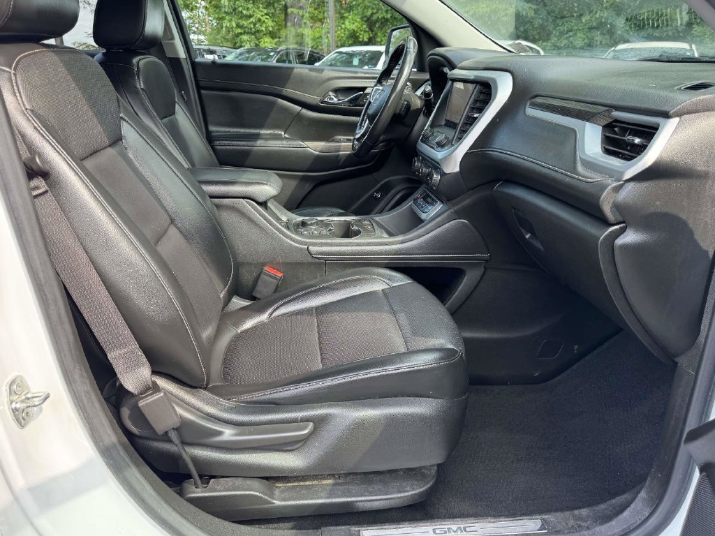 Used 2021 GMC Acadia SLT FWD image 15