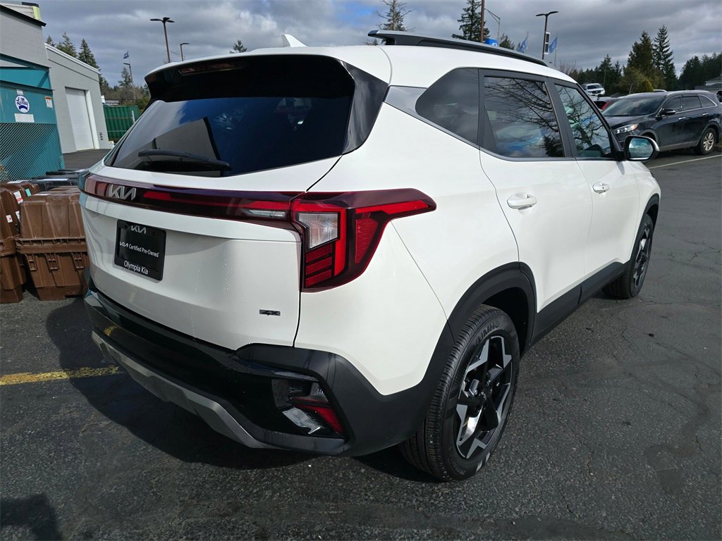 Used 2024 Kia Seltos EX image 4