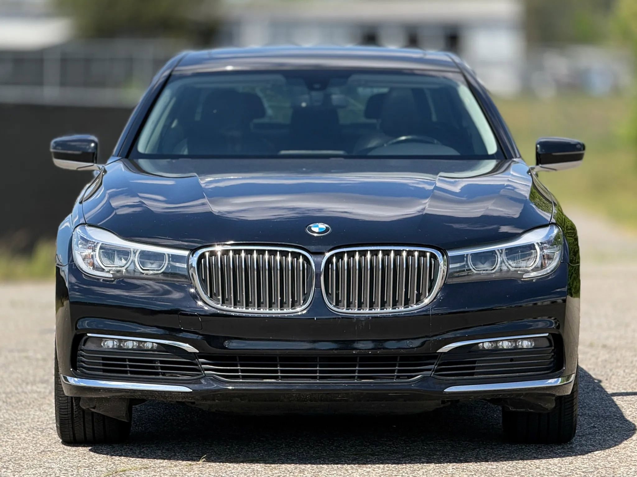 Used 2018 BMW 740i RWD image 5