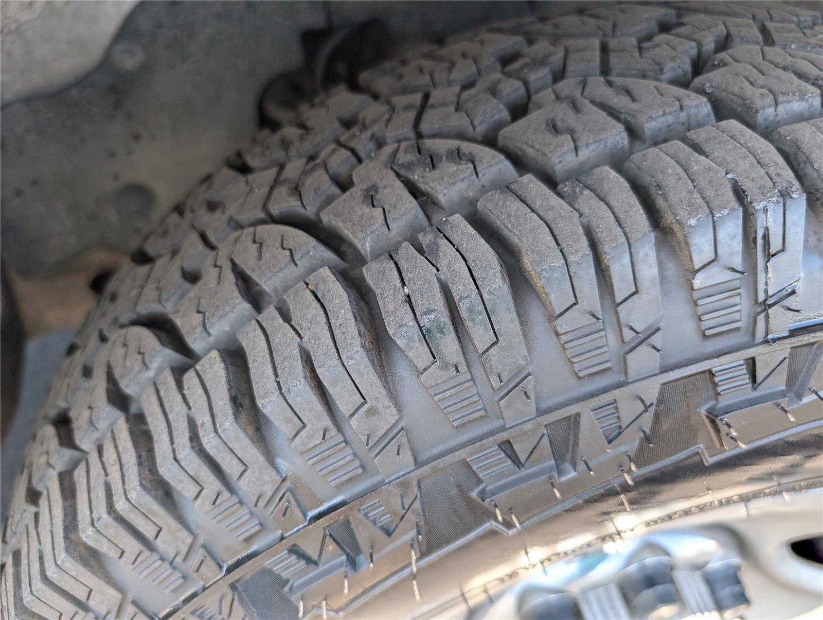 Used 2017 Chevrolet Express 3500 LT w/ LT Preferred Equipment Group image 36