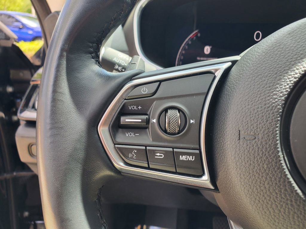 Used 2025 Acura MDX FWD image 26