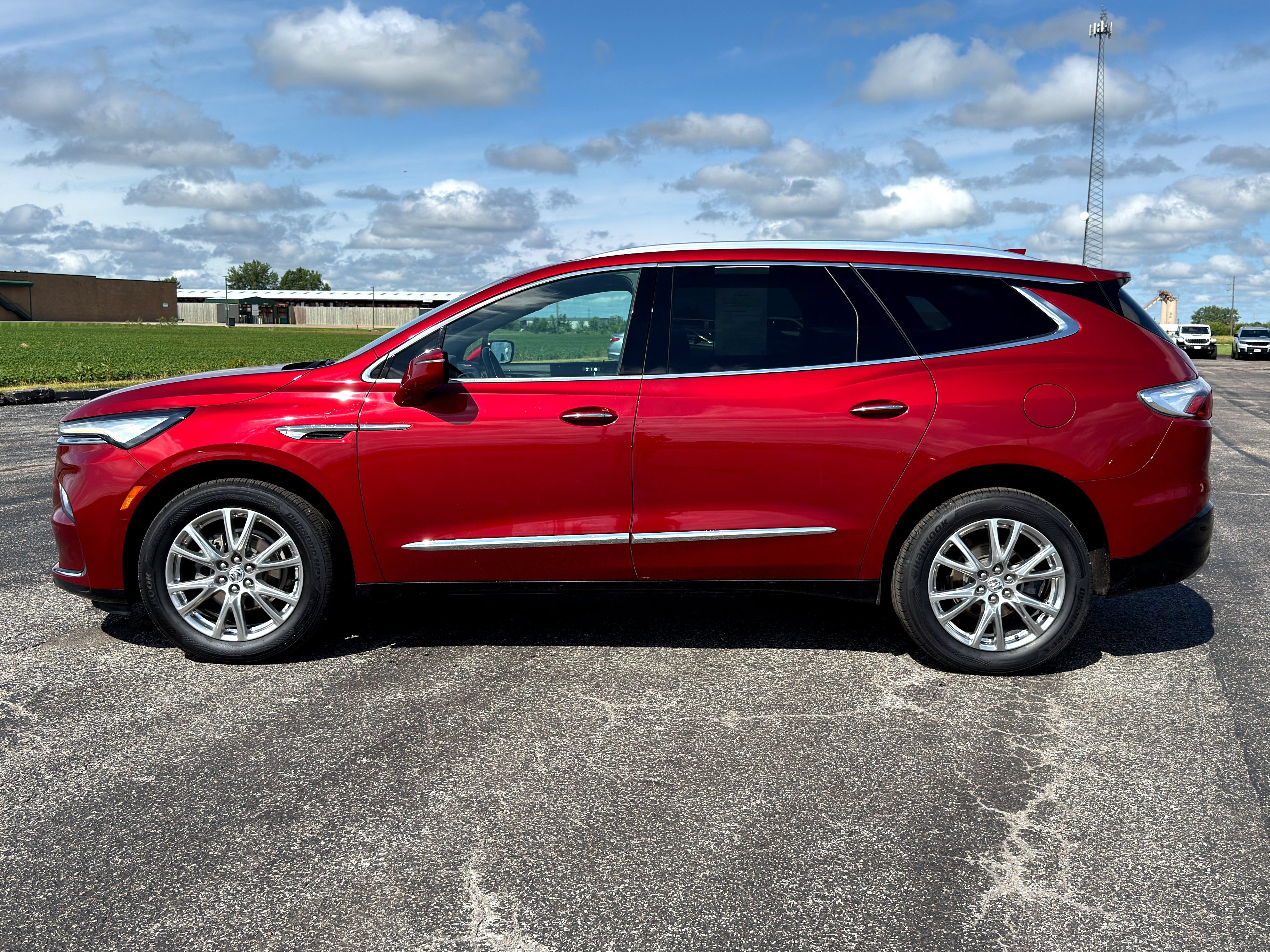 Certified 2023 Buick Enclave Essence w/ Experience Buick Package AWD/4WD image 7