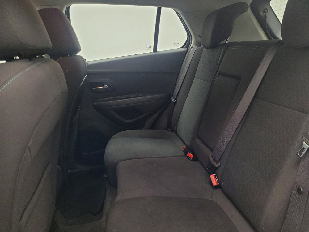 Used 2016 Chevrolet Trax LS FWD image 18