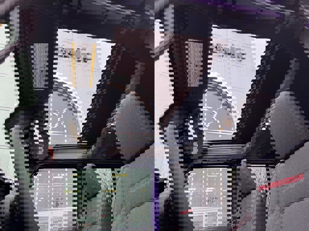 New 2026 Jeep Wrangler Unlimited Rubicon w/ Technology Group image 13