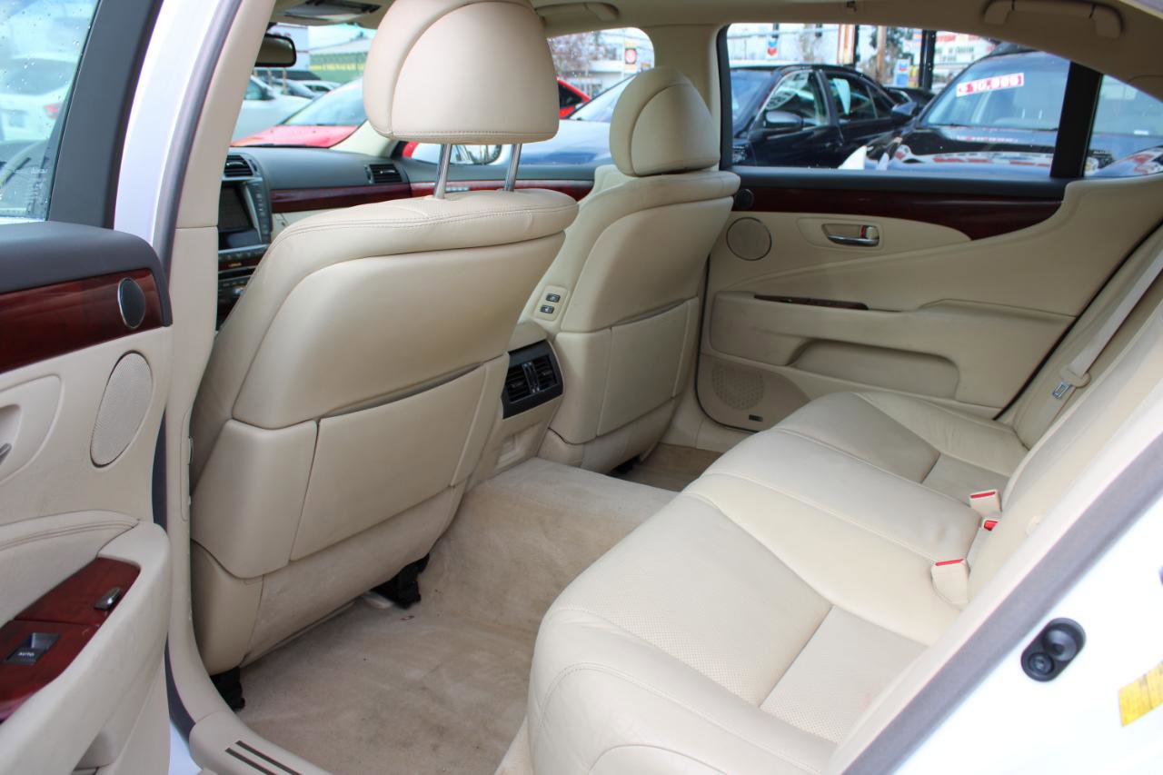 Used 2010 Lexus LS 460 L image 15